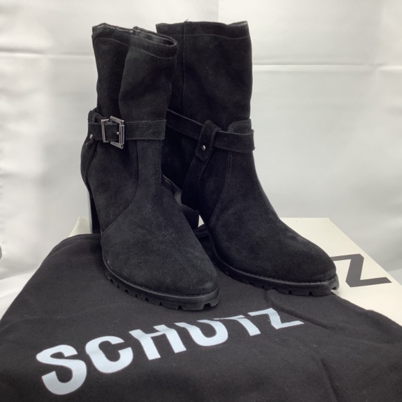 Nib Schulz Black Leather Suede Mid-Heel Lug Bootie Size 9B - Picture 2 of 10